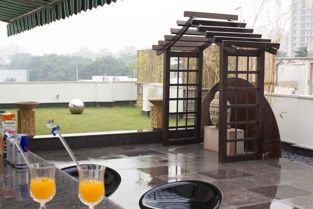 Stately Suites Mg Road 8/39