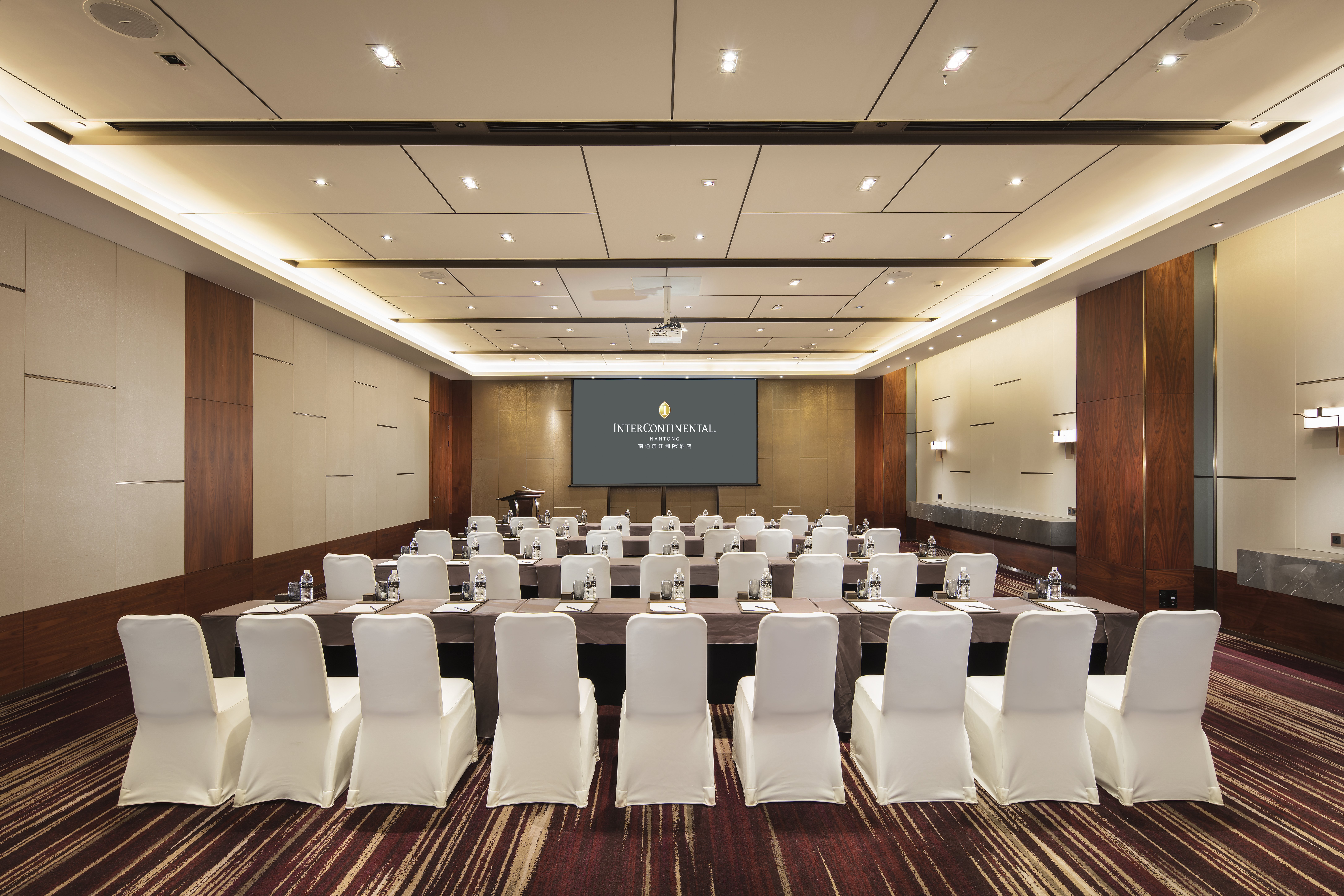 Intercontinental Nantong 34/50