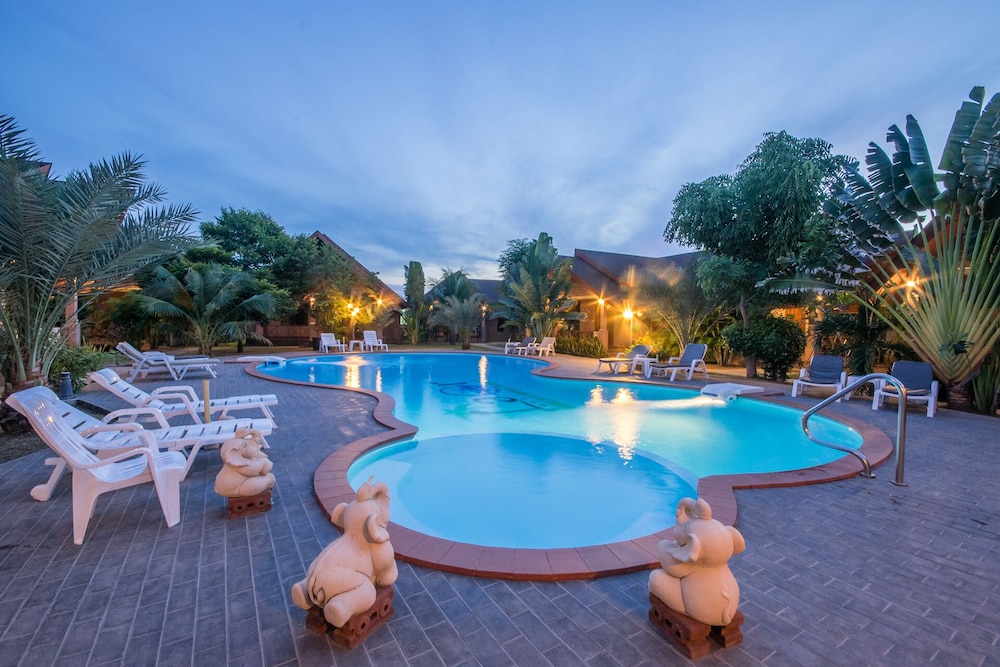 La-or Resort 35/43