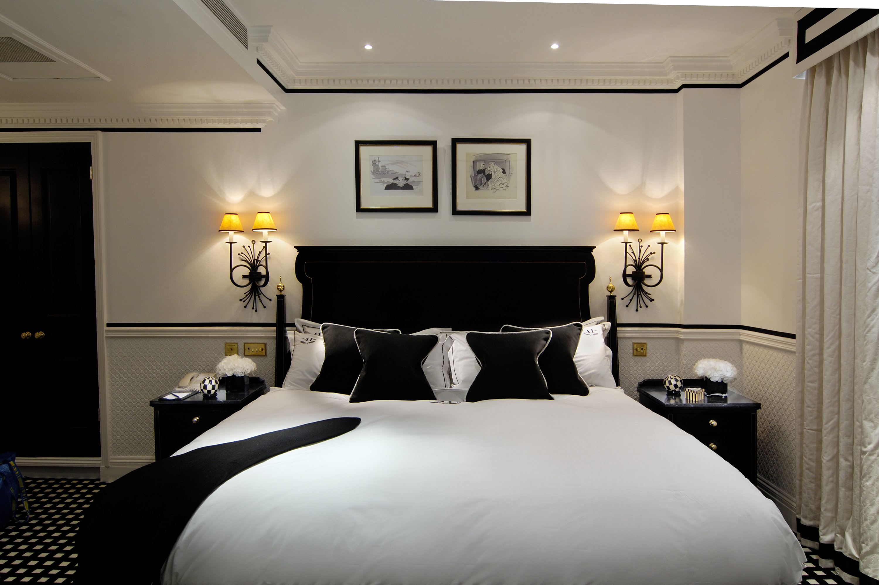 EXECUTIVE, DOUBLE BED