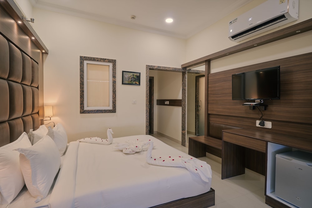 Hotel Gyan Garh Udaipur 18/49