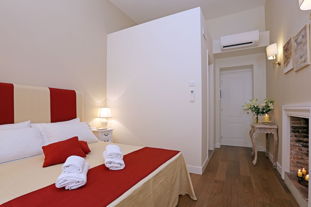 Spagna Art & Suites 21/58