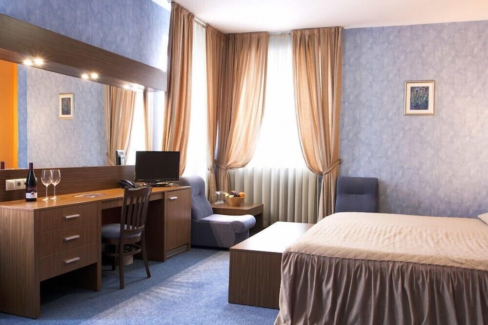 Diter Hotel 23/45