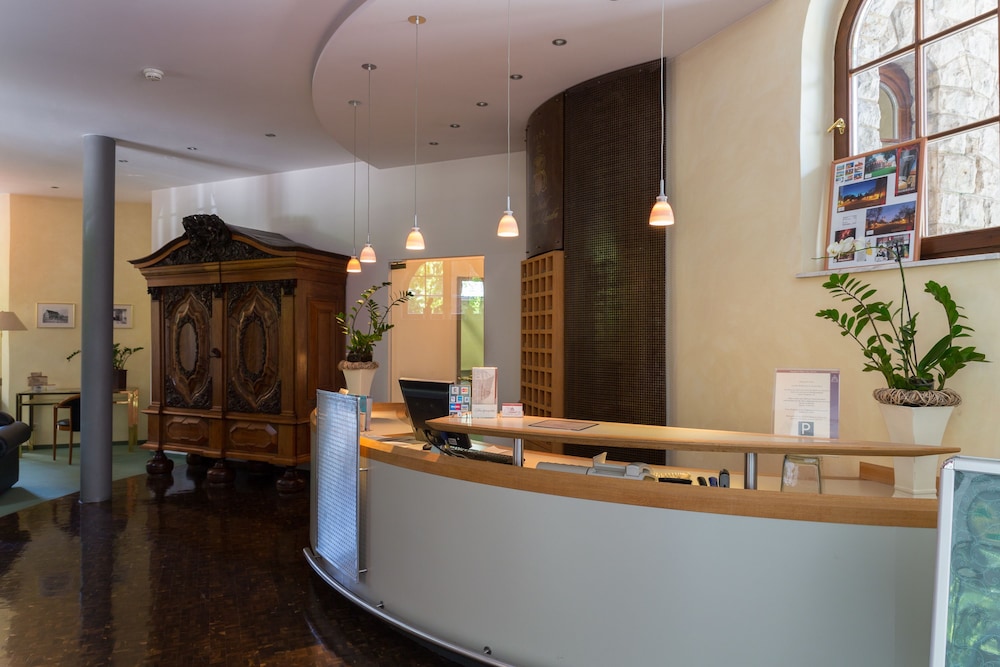 Parkhotel Unter Den Linden 3/35