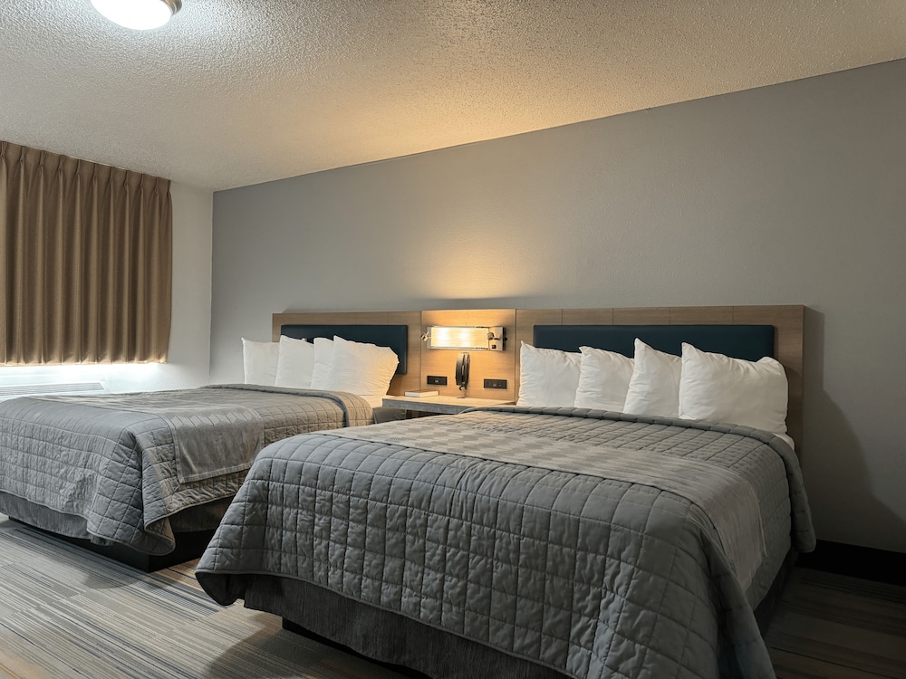 Park Inn by Radisson Maryville 10/50