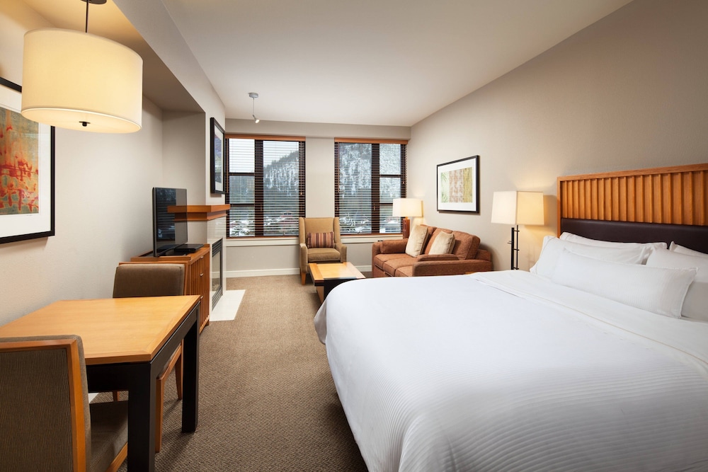 The Westin Monache Resort, Mammoth 10/37