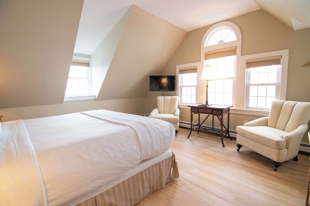 Beach House Inn 15/49