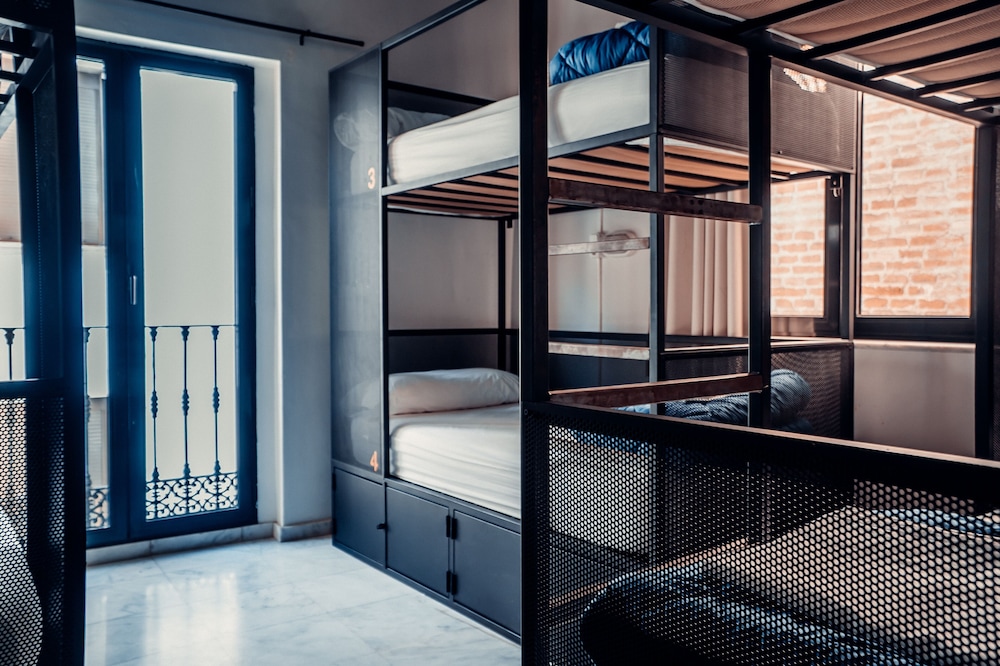 Oasis Backpackers Hostel Sevilla 22/45