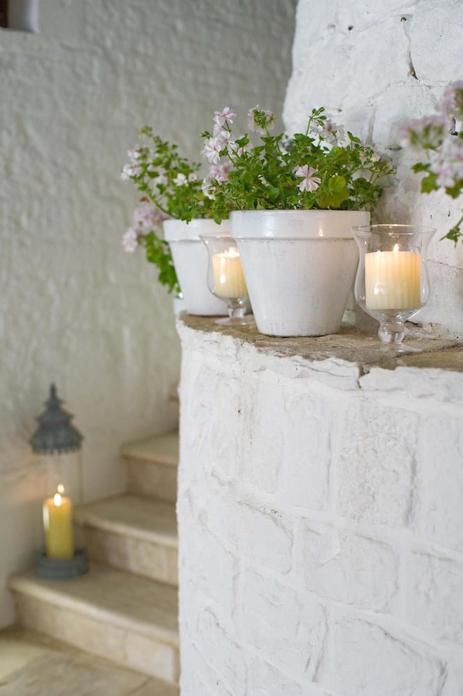 Le Alcove Luxury Hotel Nei Trulli 1/46