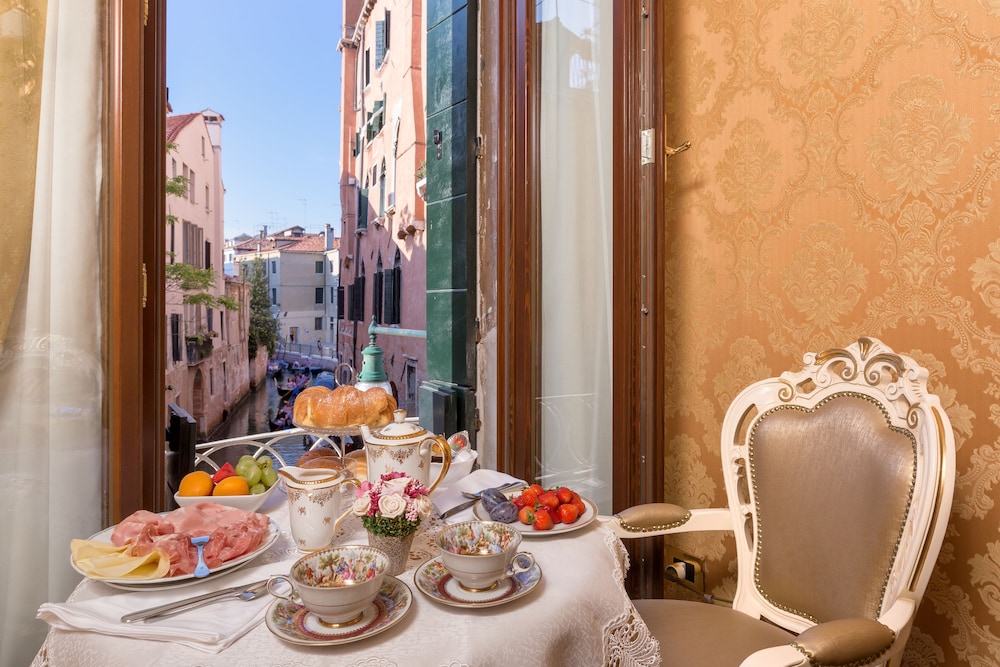 Residenza Veneziana 15/21