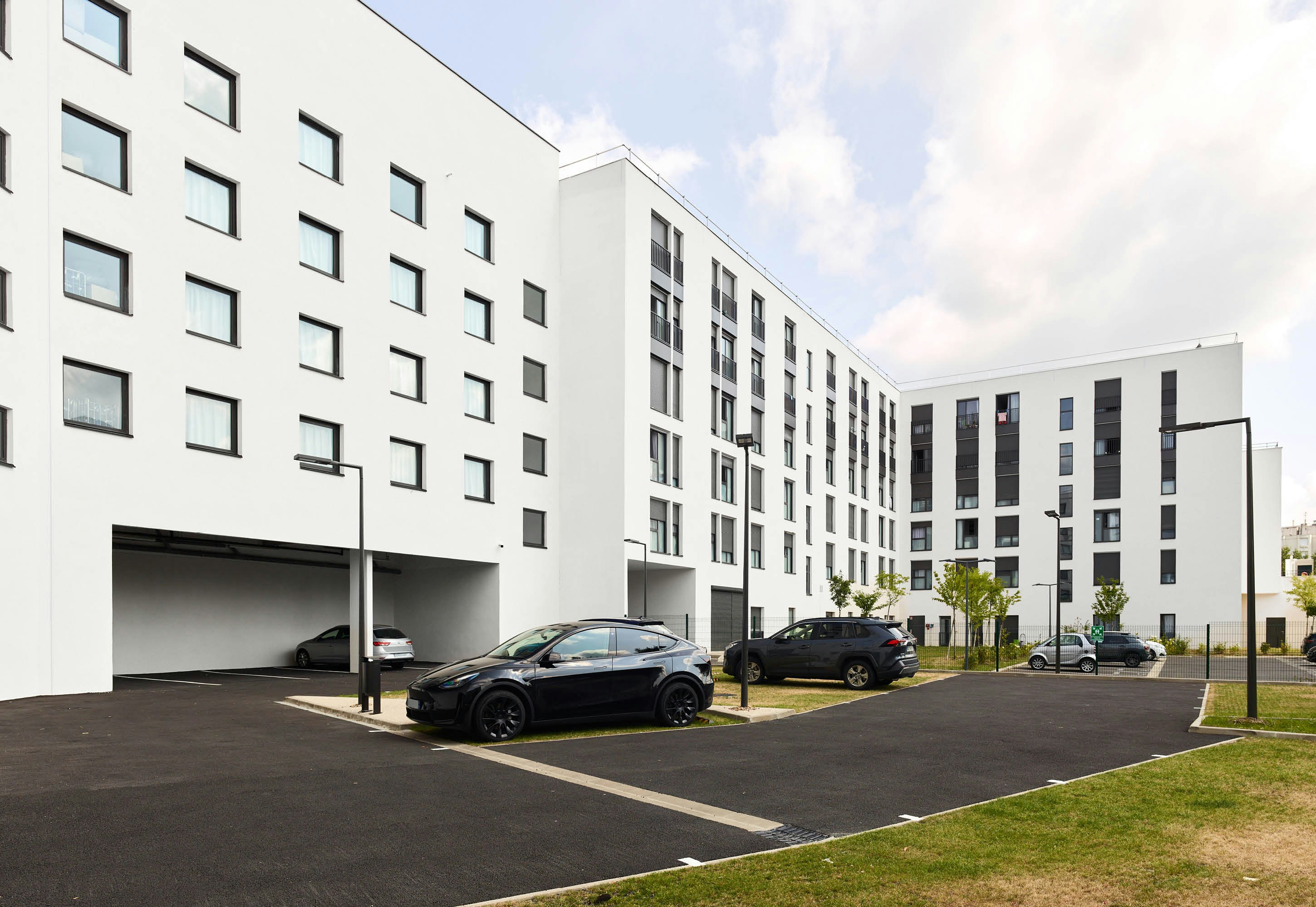 B&B HOTEL Paris Clichy-sous-Bois 26/28