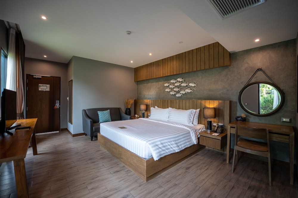 Coral Tree Villa Huahin 11/72