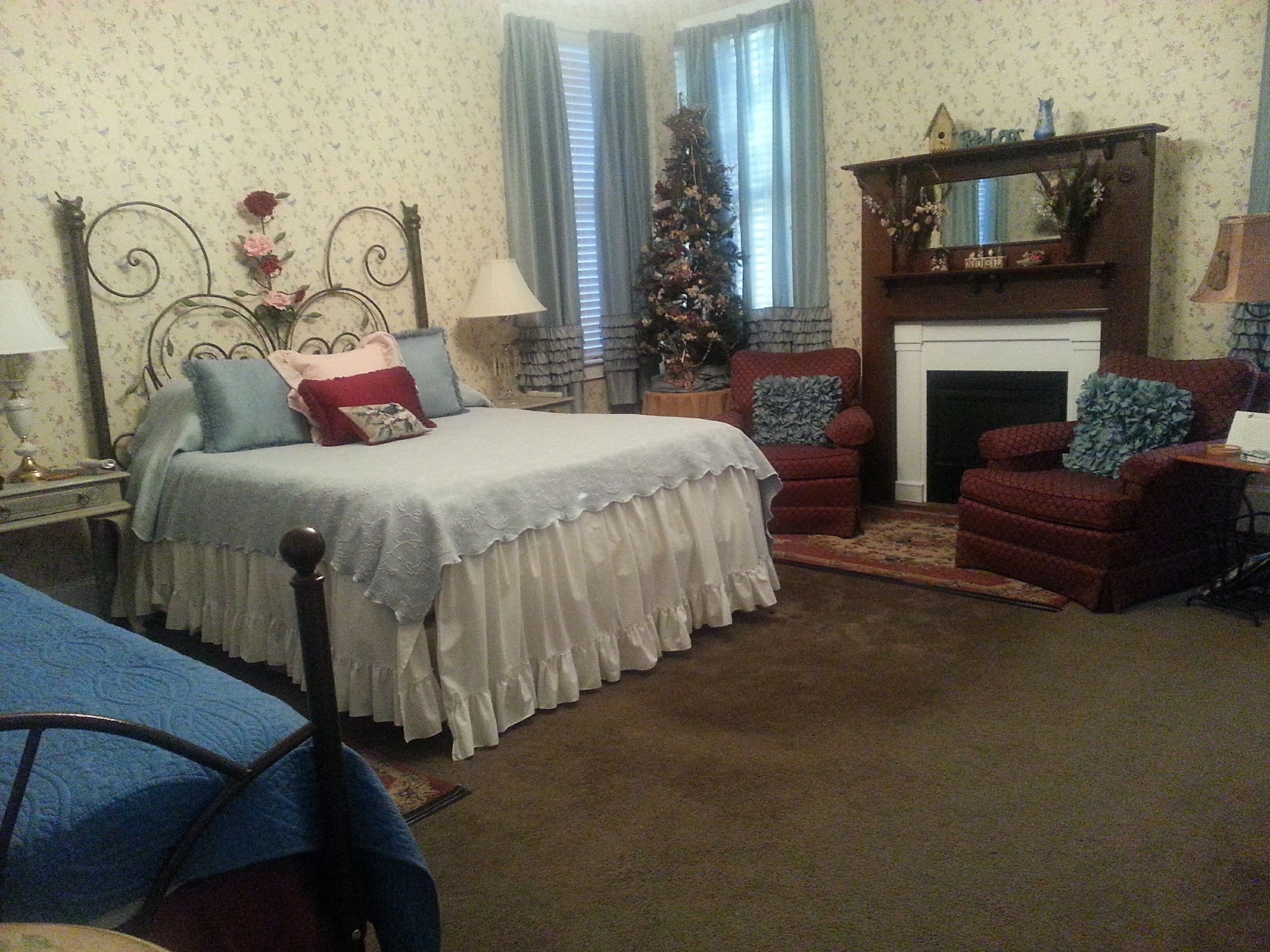 Nature, Triple, 1 Queen and 1 Single Bed
