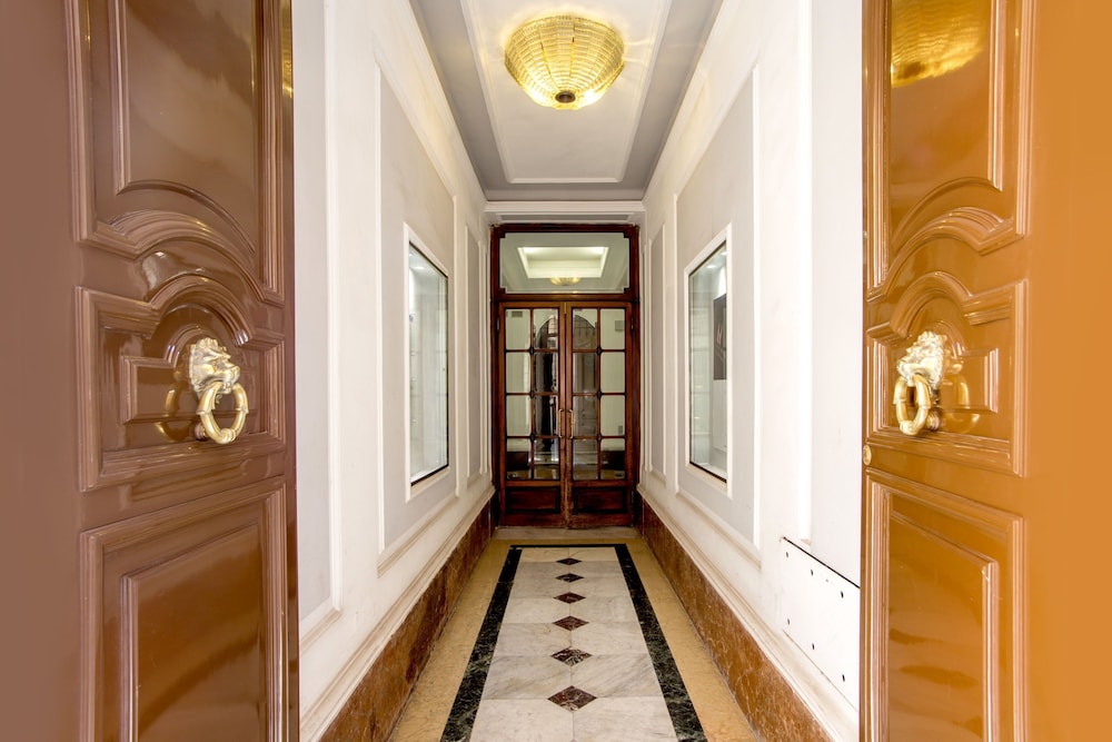 Frattina Grand Suite 22/37