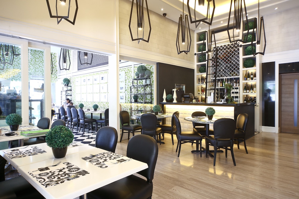 Azumi Boutique Hotel 56/73