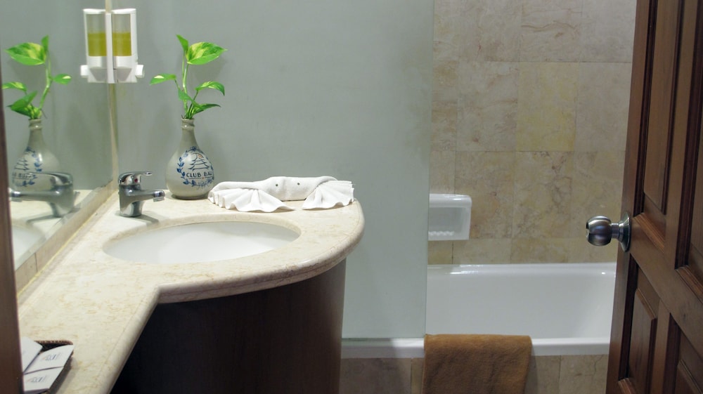 Club Bali Family Suites Legian Beach Ex Club Bali Suites 43/45