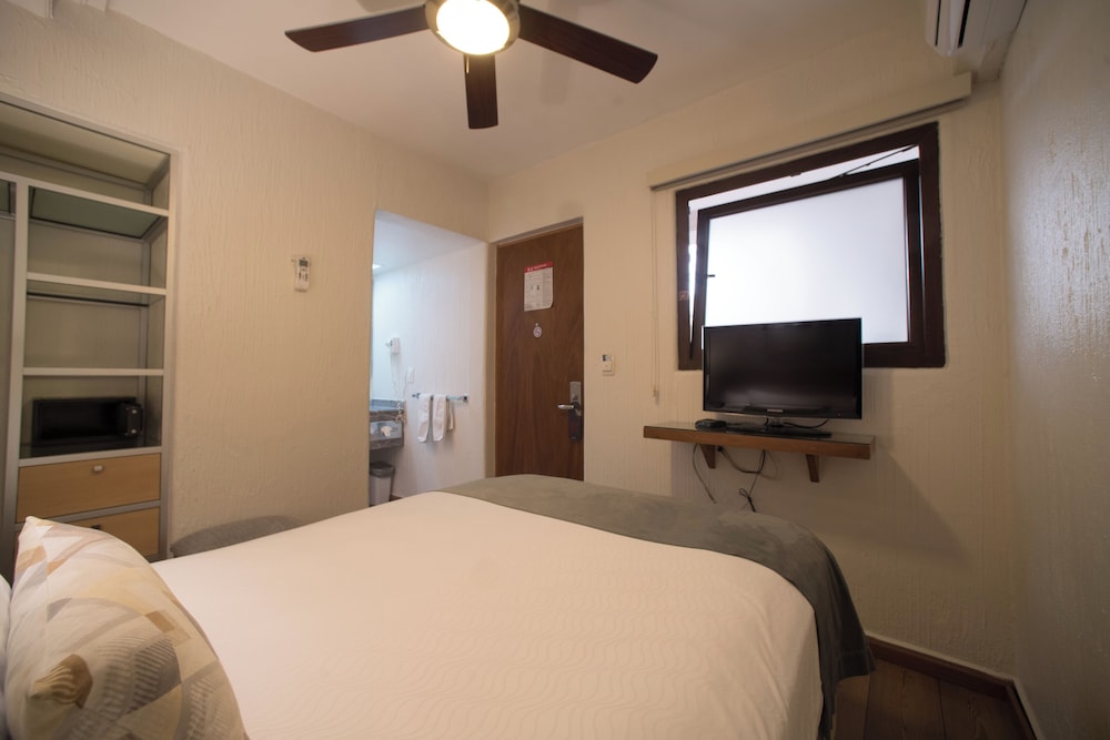 Hotel Abu 27/63