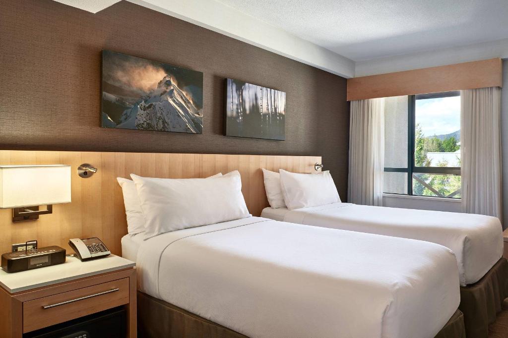 2 Bedrooms, Deluxe, Suite, Twin Beds, King Bed, Sofa, Balcony, Delta Whistler Village Suites 3/10