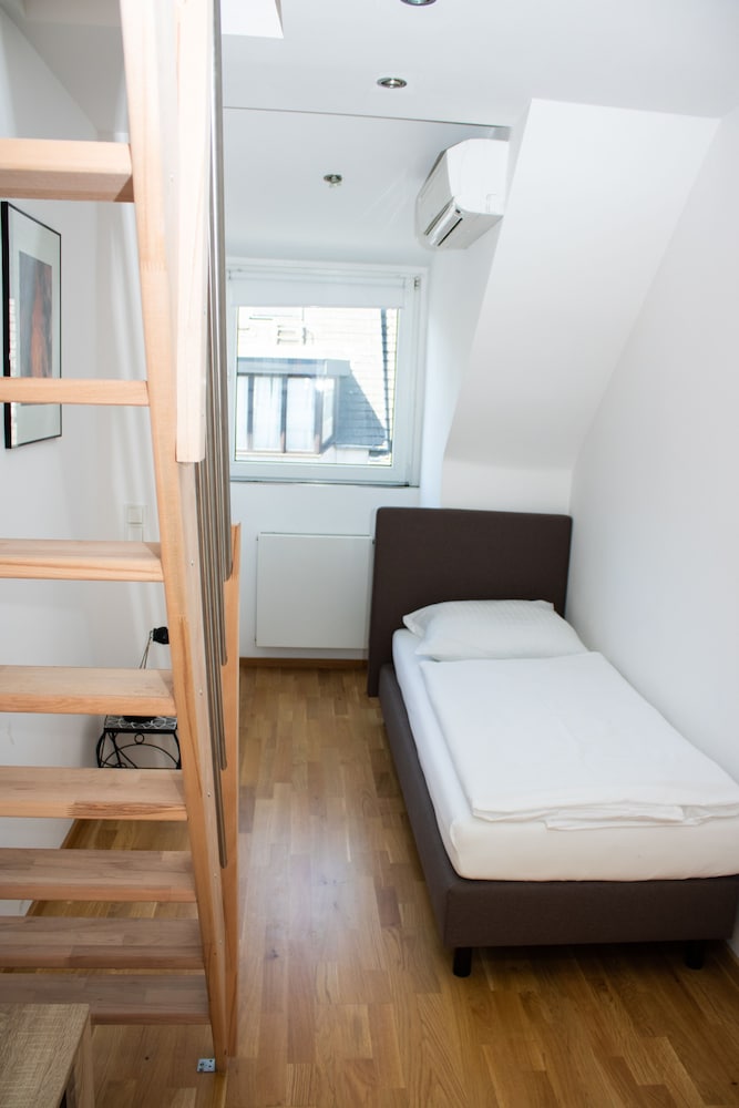 Hotel Stern 12/50