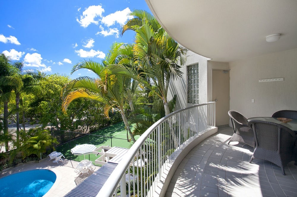 Noosa Pacific Riverfront Resort 21/50