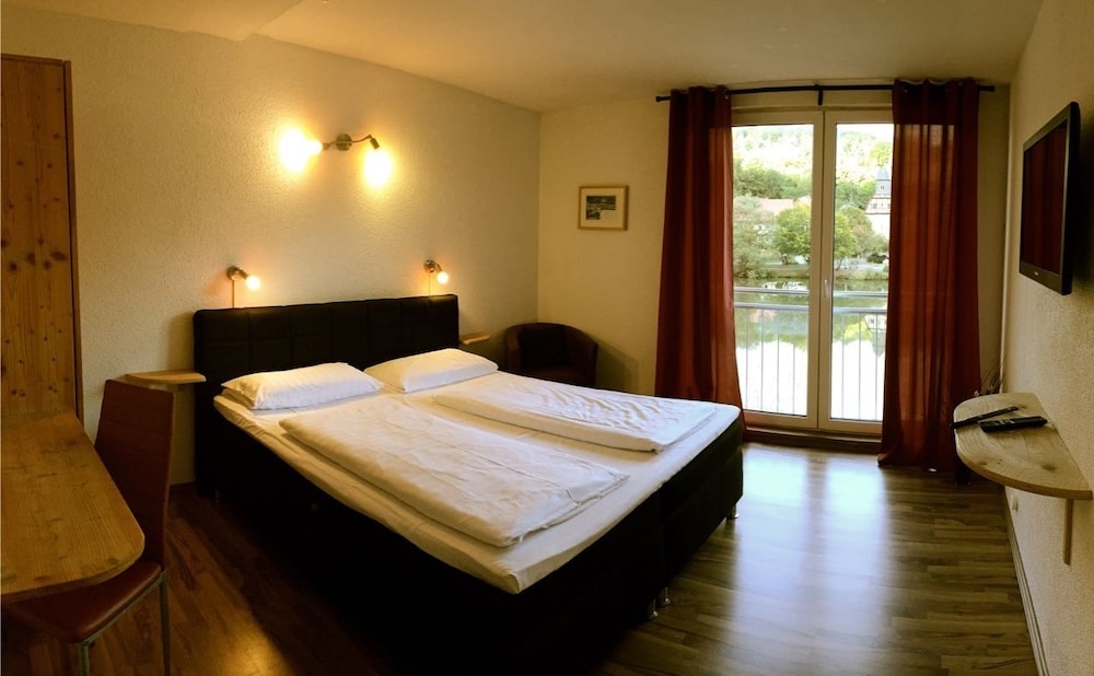 Hotel Roter Kater 2/23