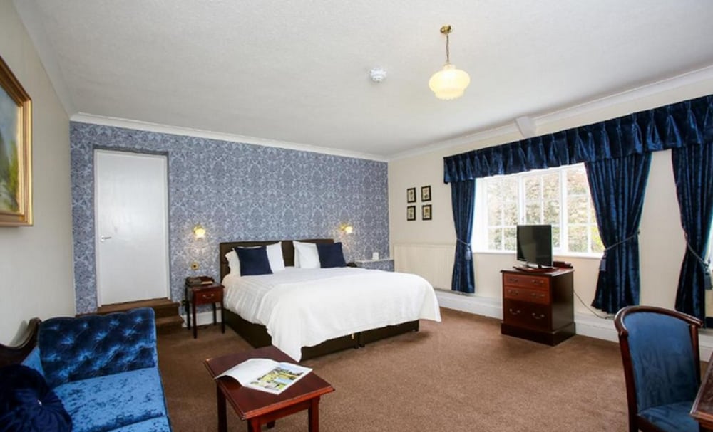 The Izaak Walton Country House Hotel 8/39