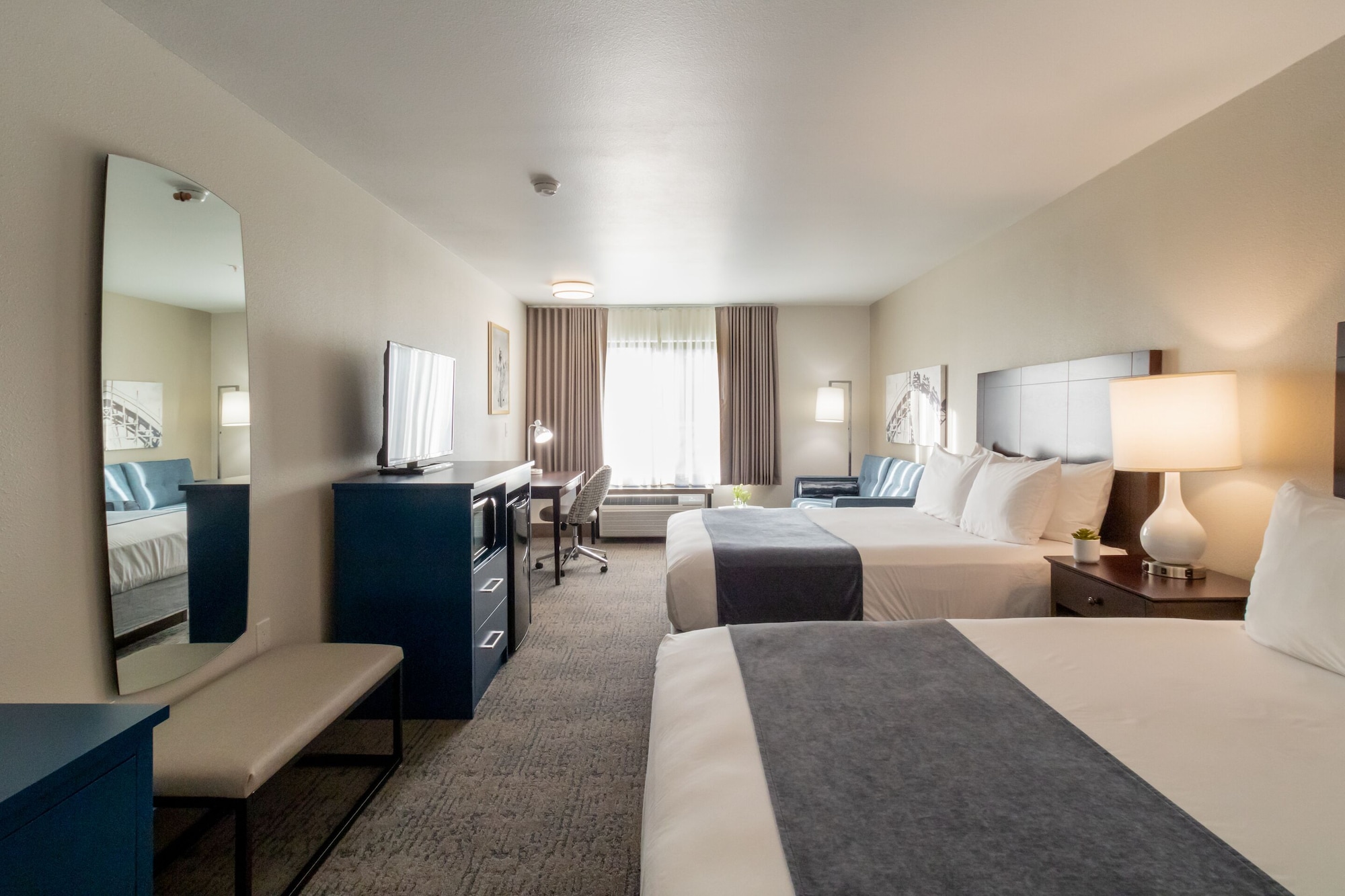 SUITE, 2 QUEEN BEDS