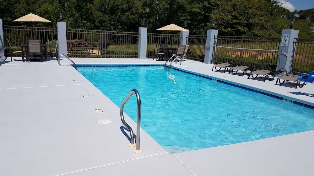 Best Western Opp Inn 15/28