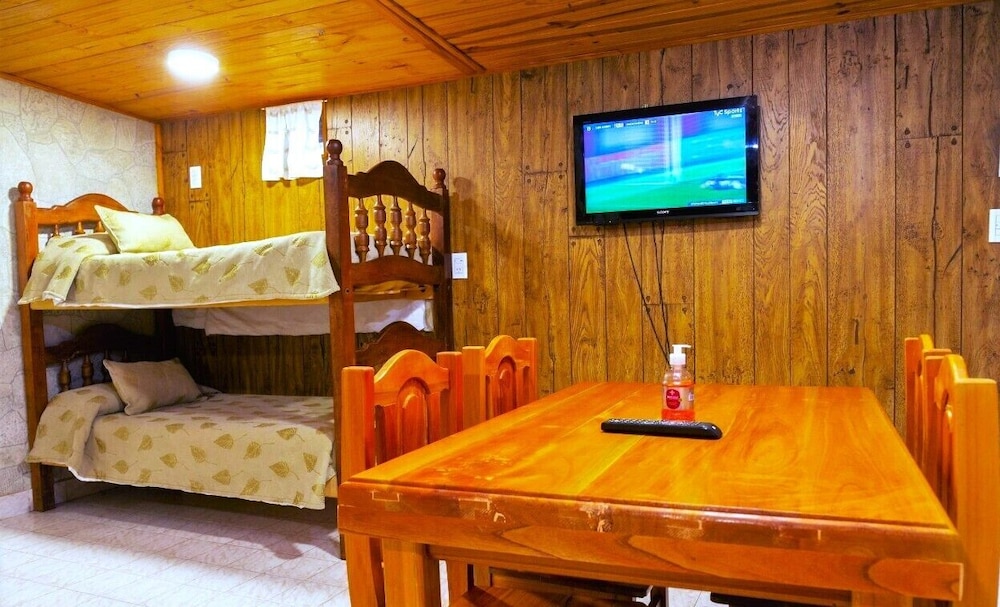 Don Pepe Hotel y Cabanas 40/63