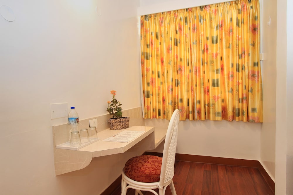 Hotel Vellara 42/50