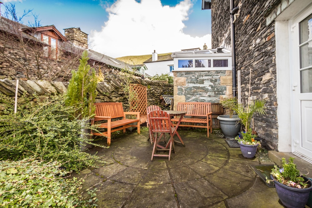 Lyndale Guest House 26/30