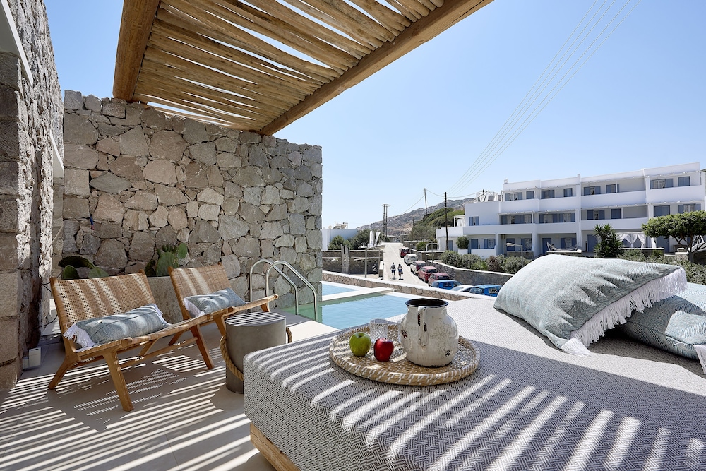 Artemis Seaside Resort 48/82