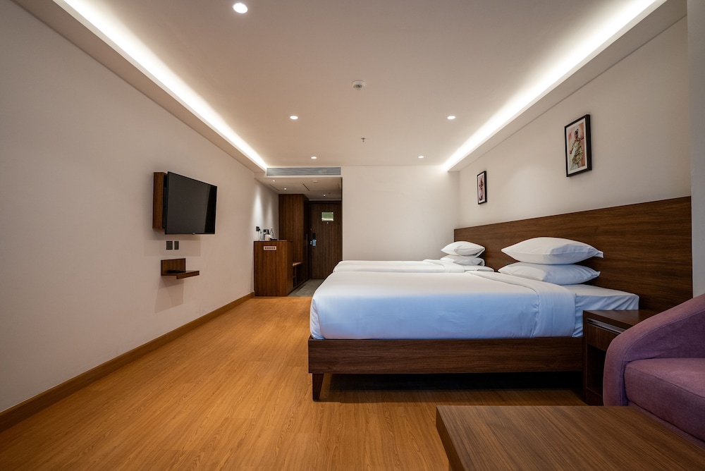 Lilac Hotel, Guruvayur 23/49