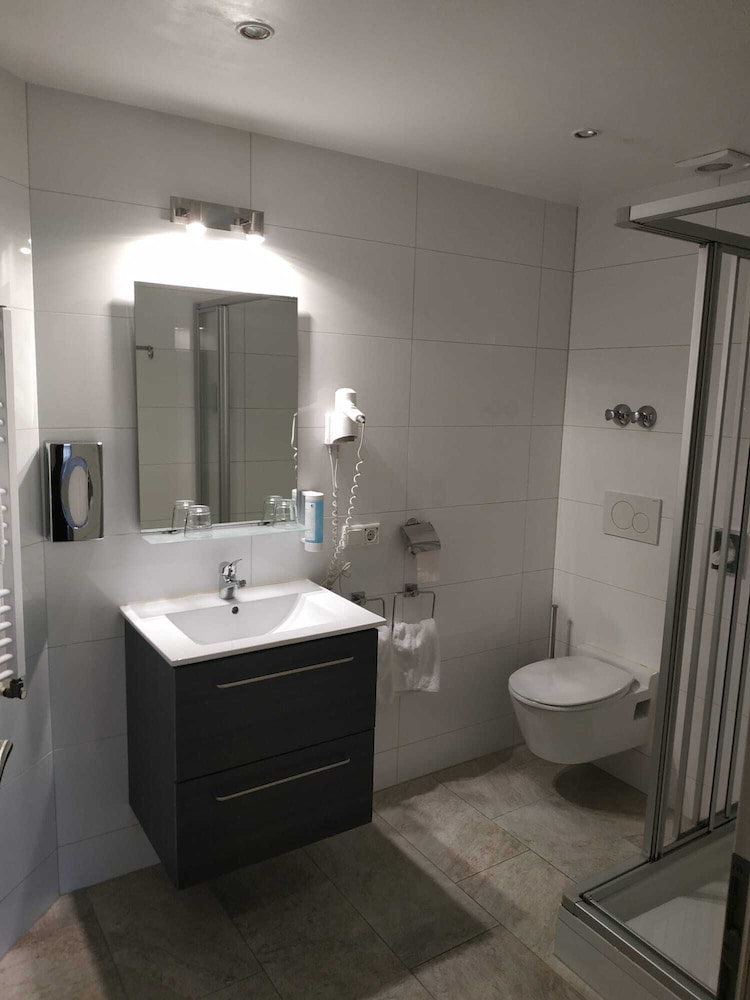 Modern, Comfort, Double Bed, No Balcony, Hotel Waldblick 6/7