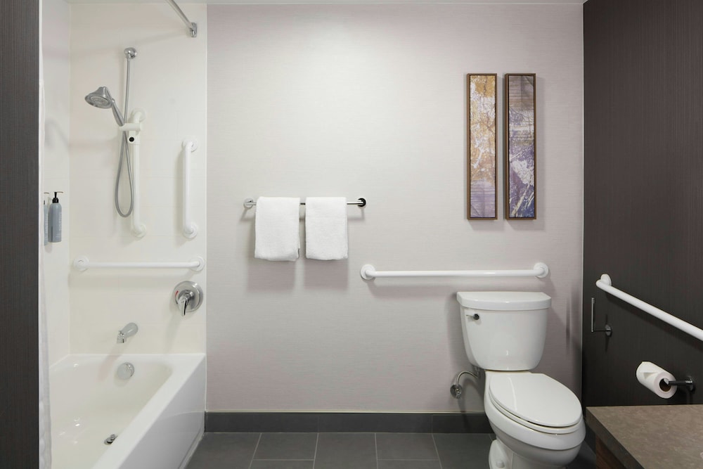 Courtyard by Marriott Williamsburg Busch Gardens Area 68/70