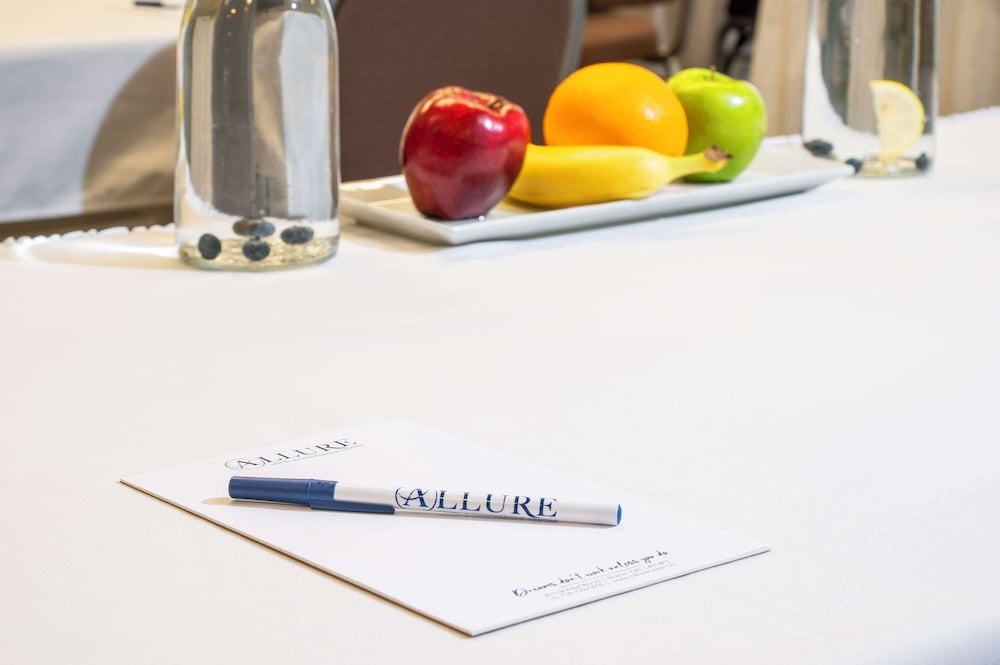 Allure Hotel & Conference Centre 19/50