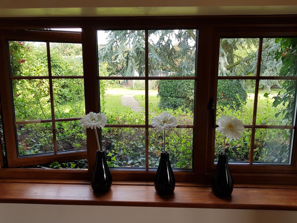 Holiday Cottages At Hawthorn Farm 16/50
