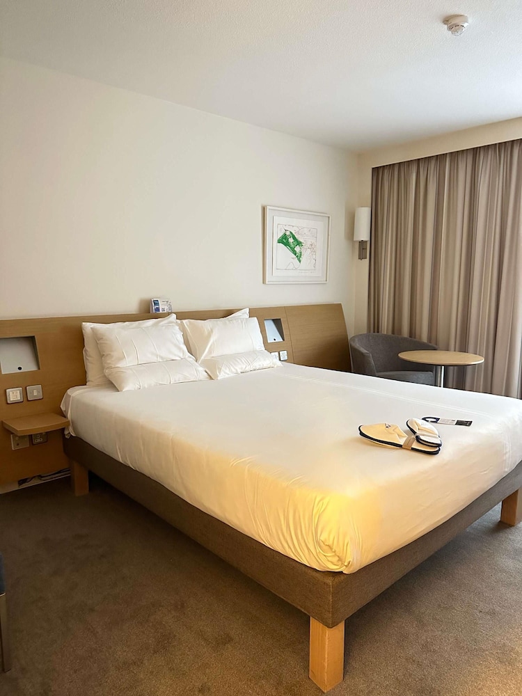 Novotel Birmingham Centre 32/76