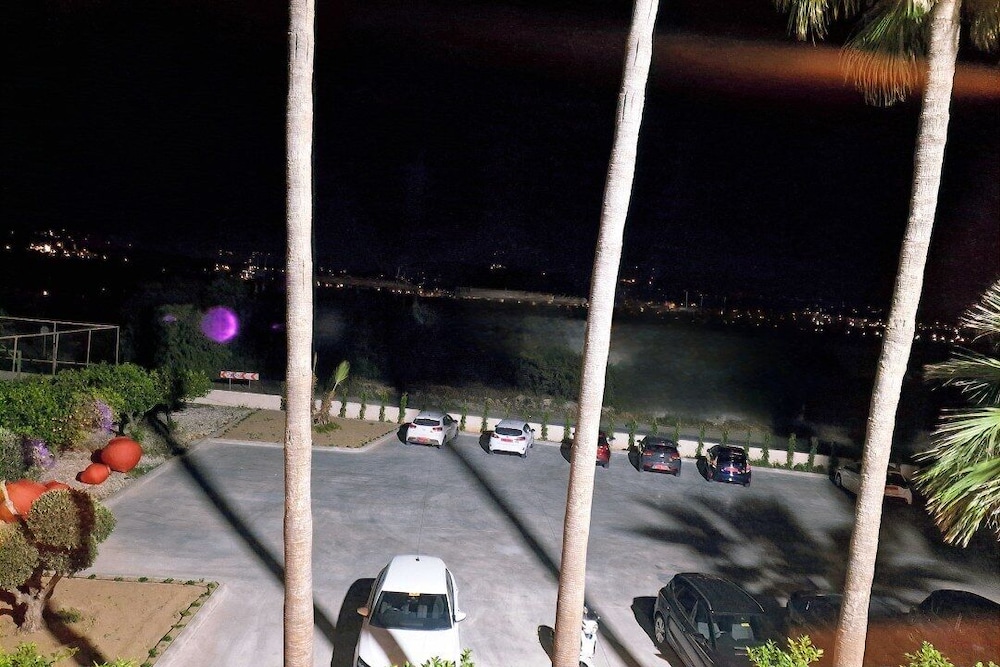 Sveltos Hotel 41/88