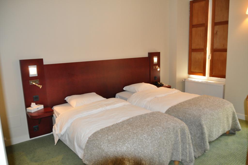 HOTEL DE LA CÔTE D’OR 14/30