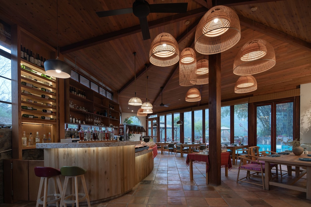 The Apsara Lodge 56/75