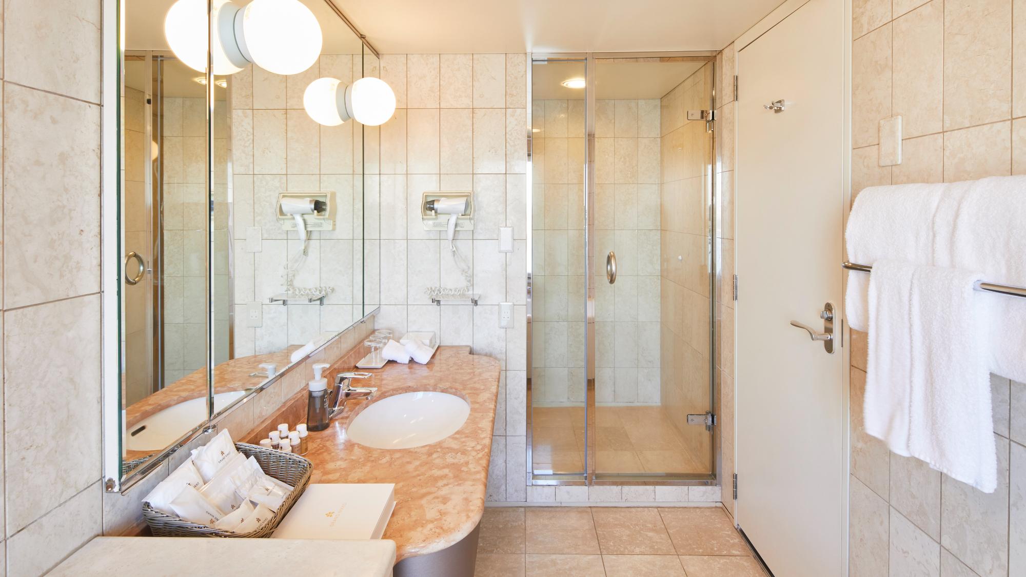 Nikko, Deluxe, Twin Beds, Ocean View