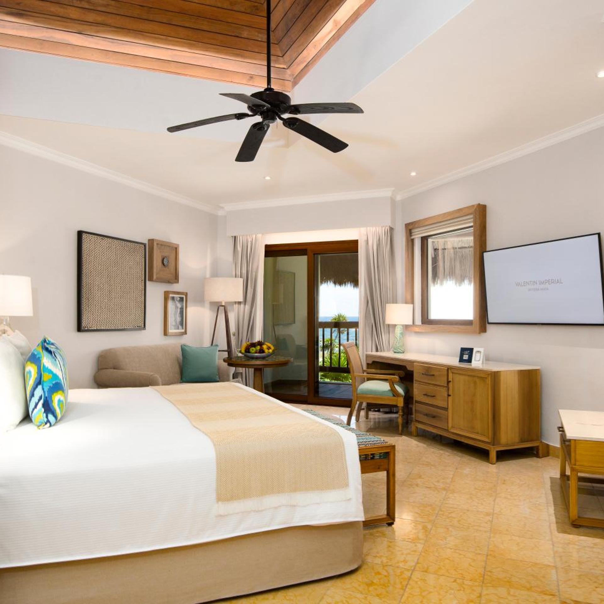Emerald, Junior Suite, King Bed