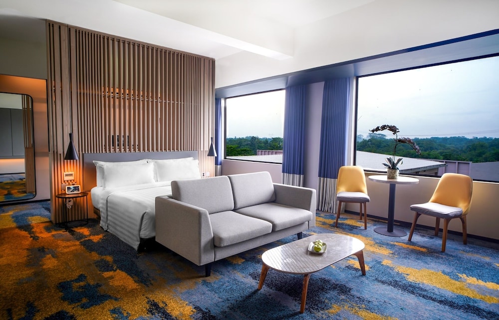 Aston Serang Hotel and Convention Center 12/24