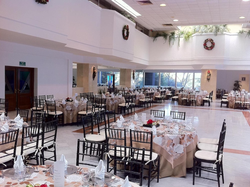Del Prado Hotel 51/69