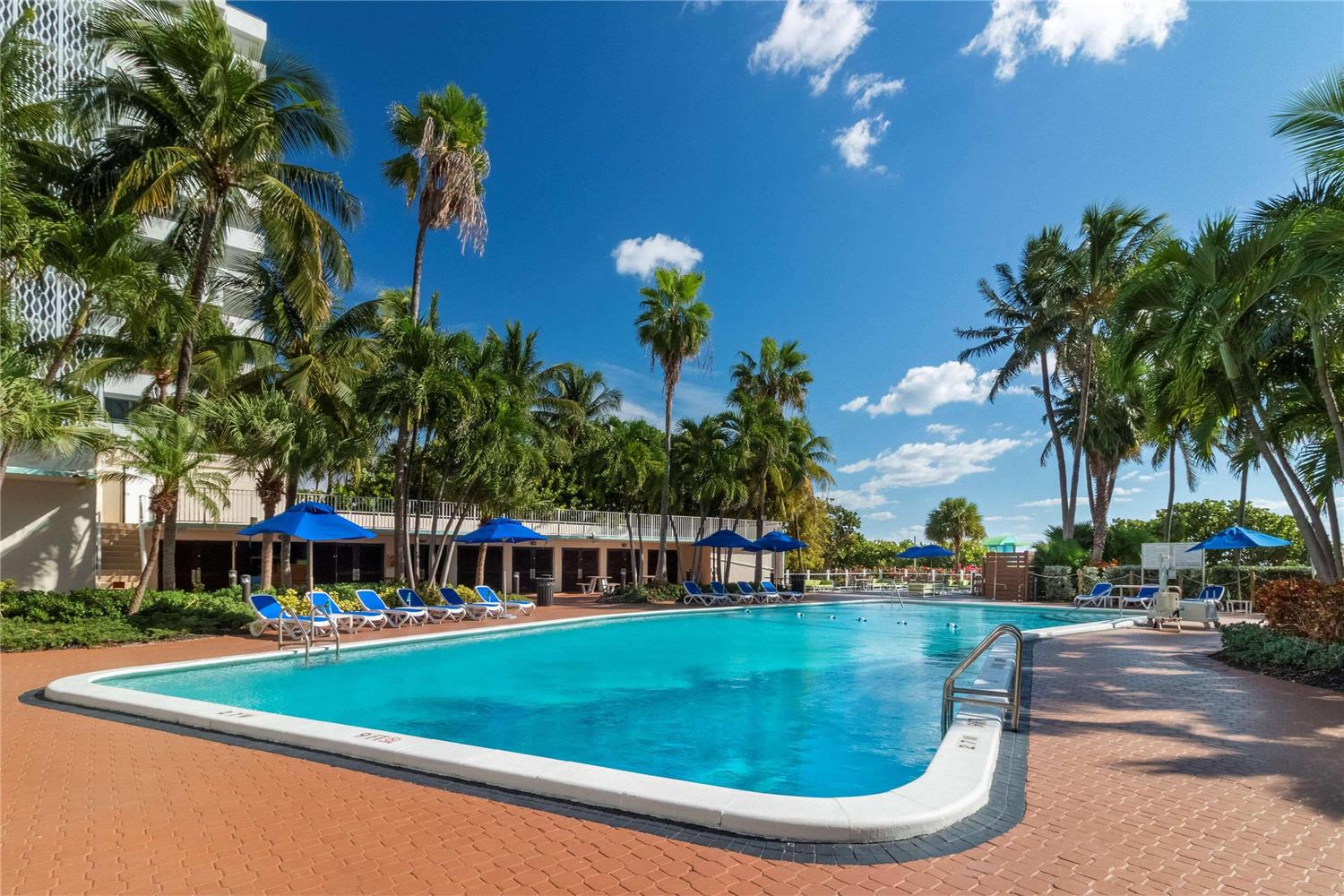 Radisson Resort Miami Beach 21/21