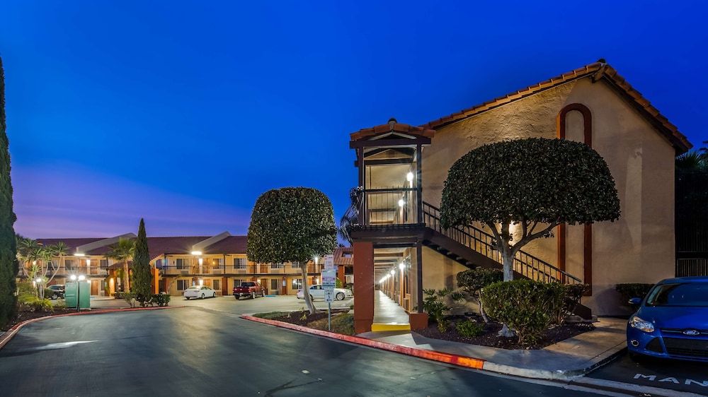 Best Western Americana Inn 1/44