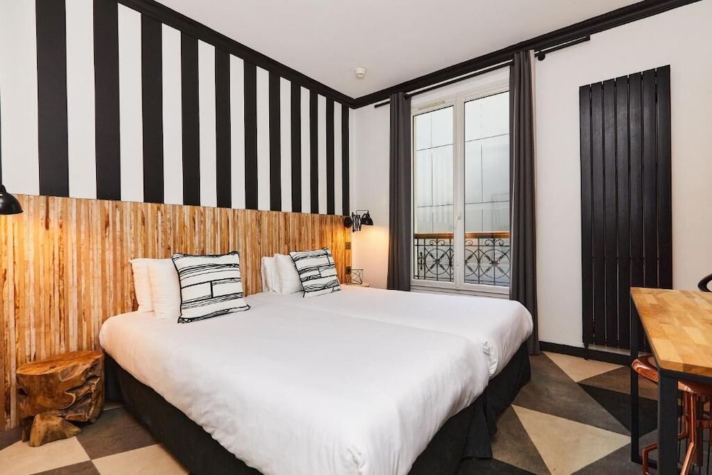 Madrigal Hotel Paris 14/47