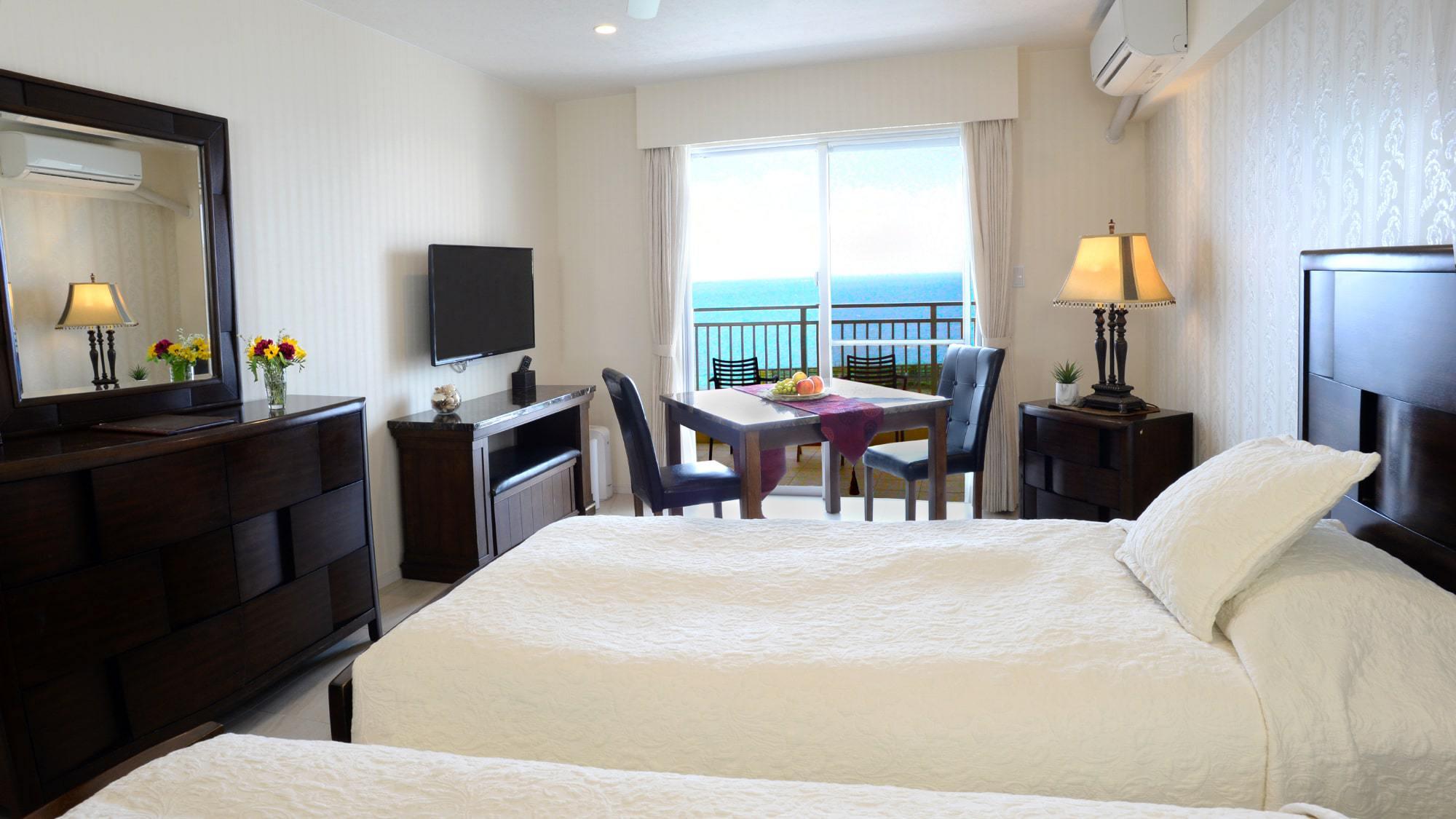 Brown, Ocean, Suite, Twin Beds