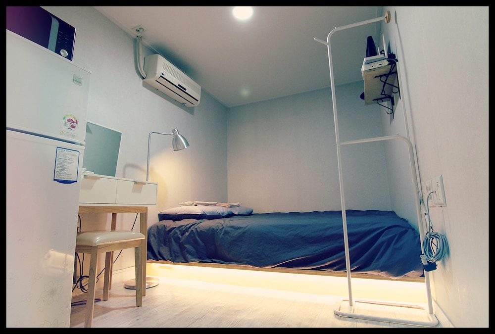 24guesthouse Sinchon 12/33